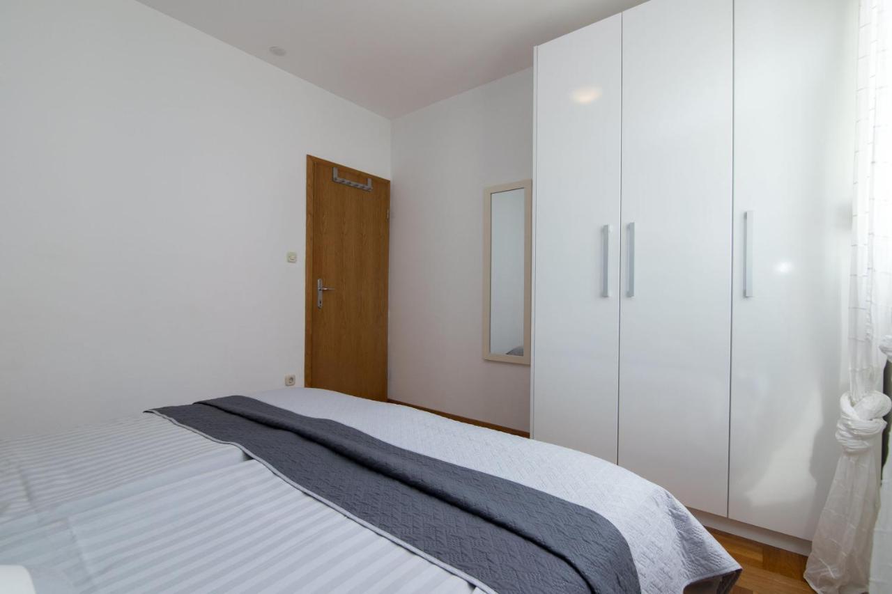 Apartment Mirela Spalato Esterno foto
